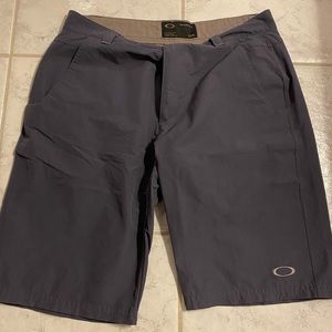 Men’s Oakley Golf Shorts